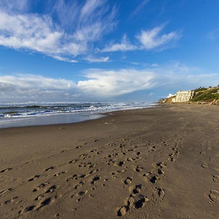 Waters Edge Daire Salishan Beach Oda fotoğraf
